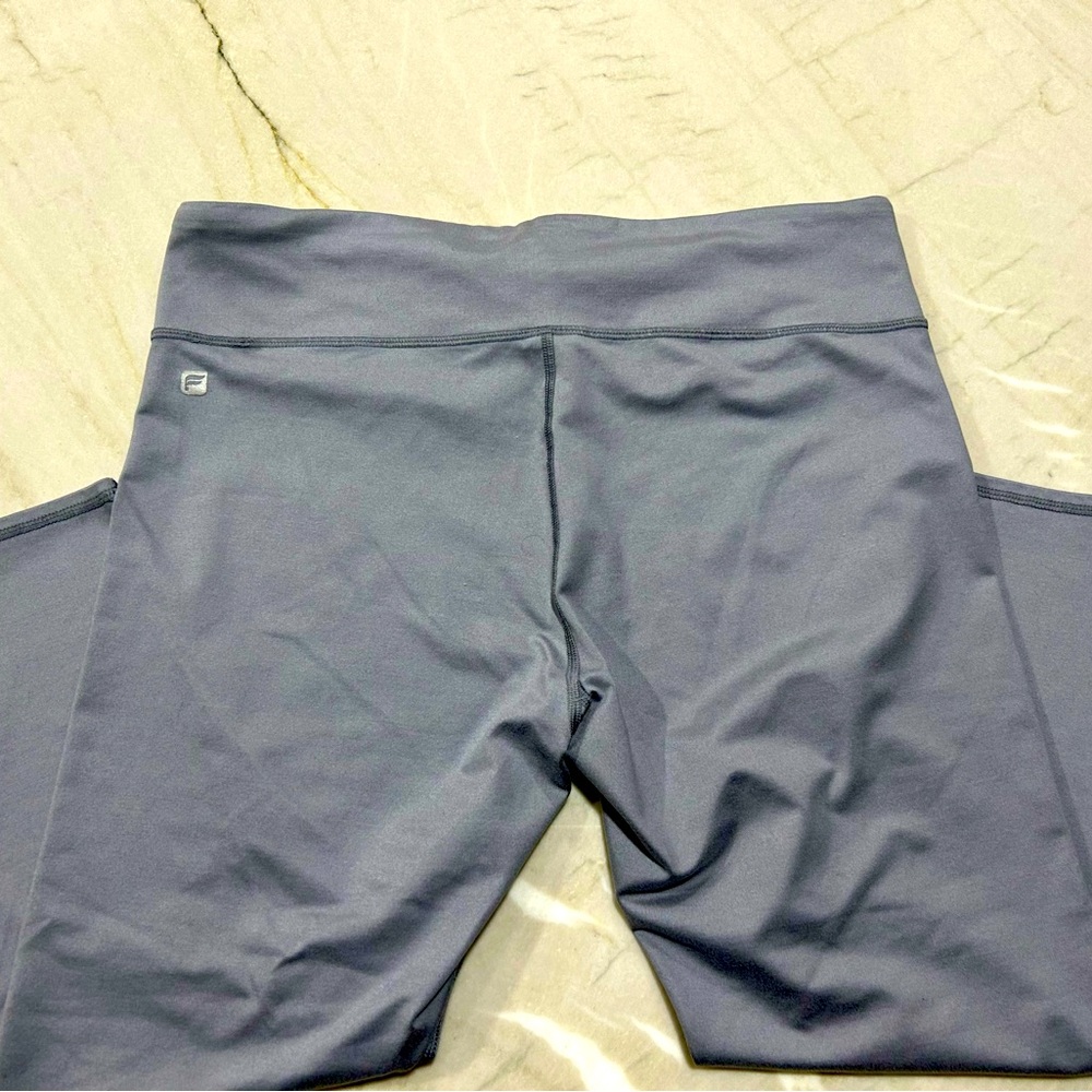 Fabletics size L leggings yoga
